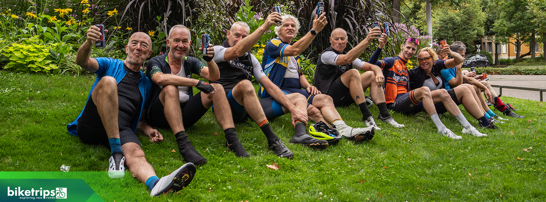 Fietsers proosten op voltooien Road to Vogezen